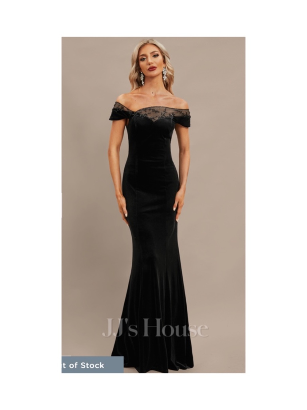JJs House Black Sheath Column Off Shoulder Velvet Evening Gown Women's 0